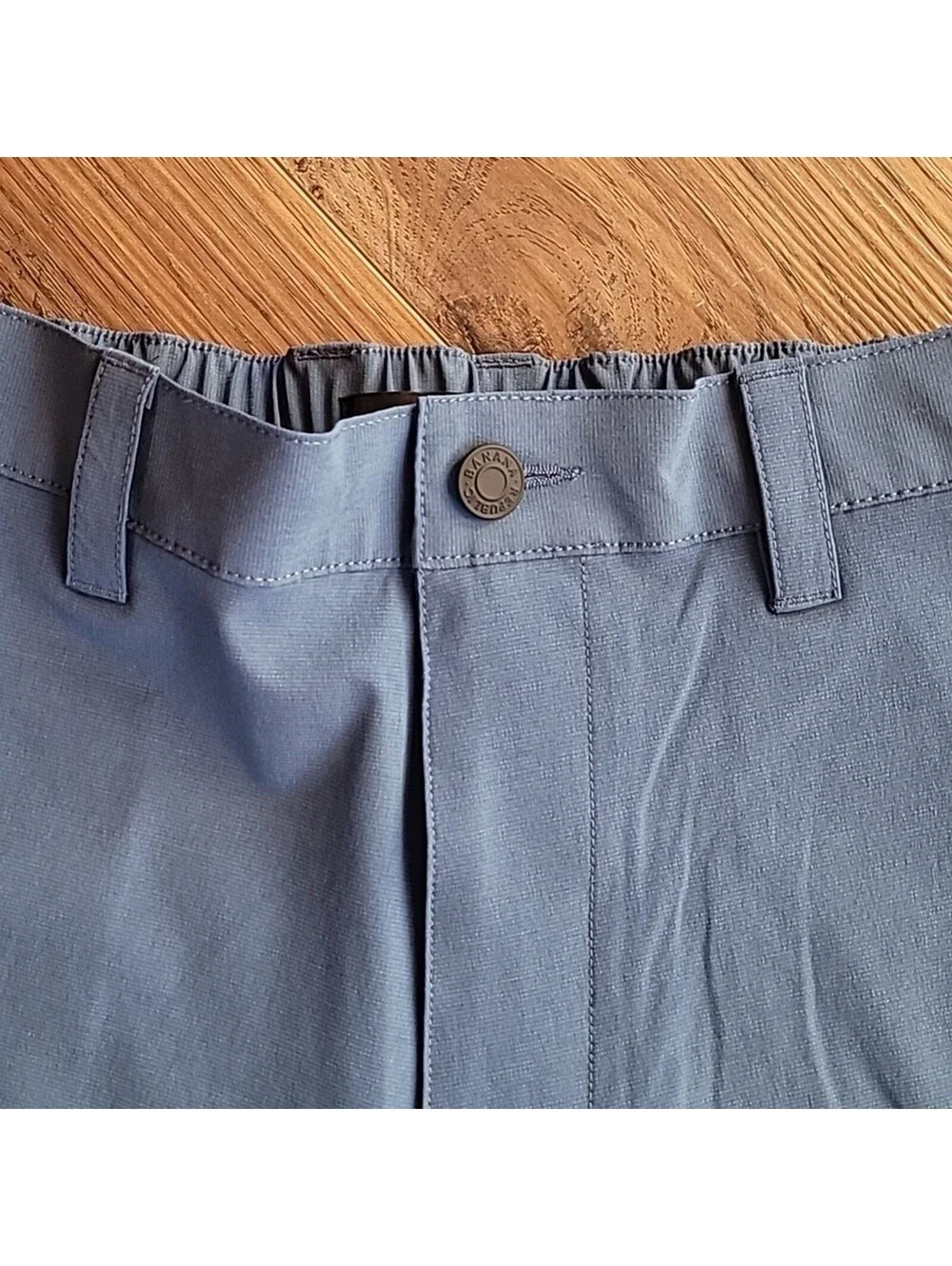 Banana Republic Blue Casual Shorts Size 32 - Activewear, NWOT